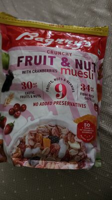 Crunchy Fruit & Nut Muesli